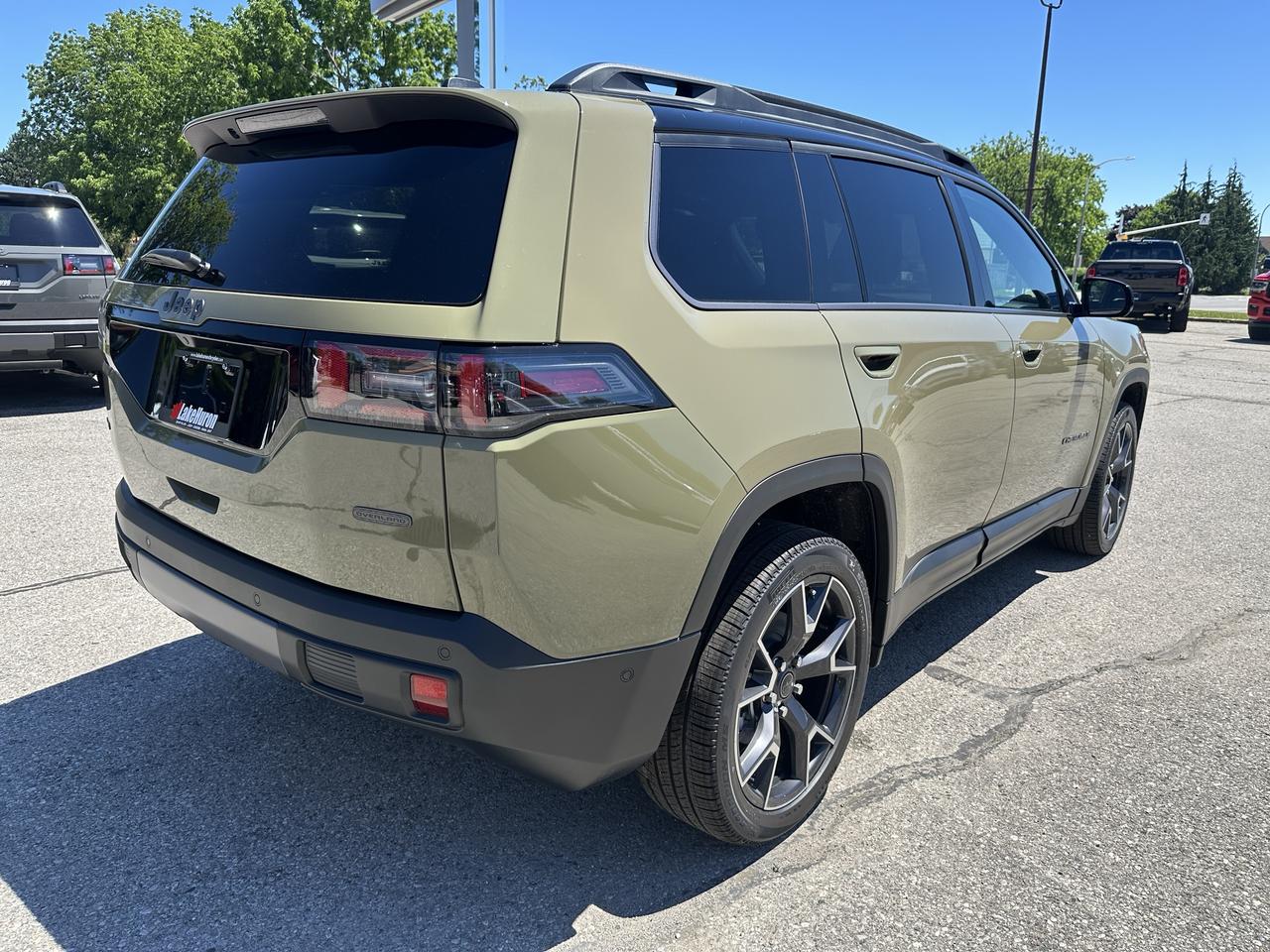 2026 Jeep Cherokee OVERLAND Photo