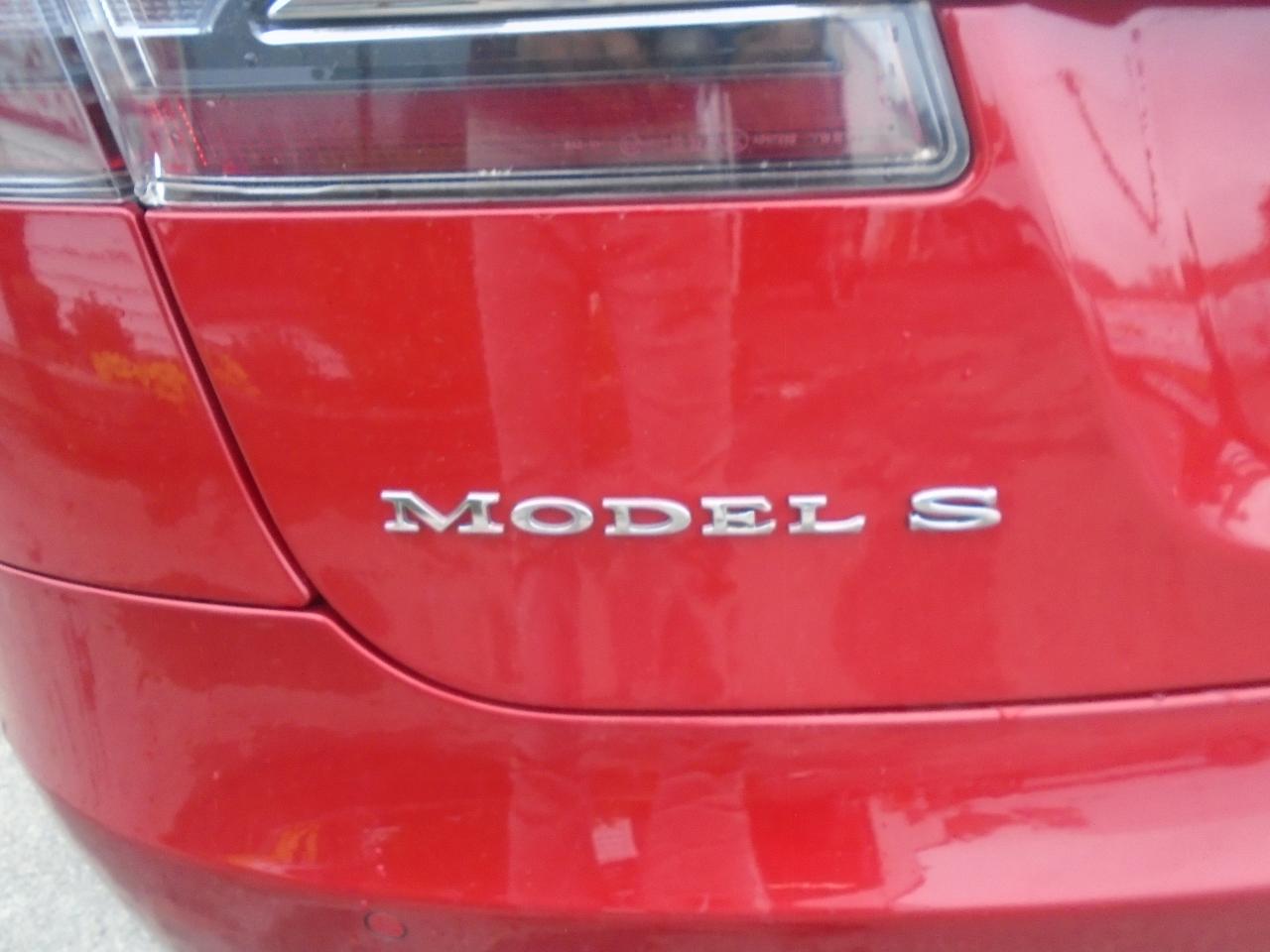 2014 Tesla Model S 4dr Sdn 85 Photo
