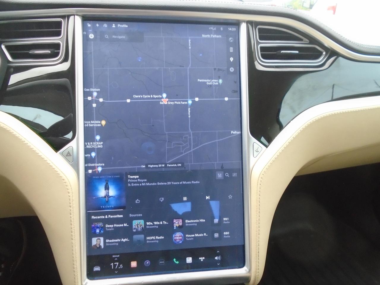 2014 Tesla Model S 4dr Sdn 85 Photo
