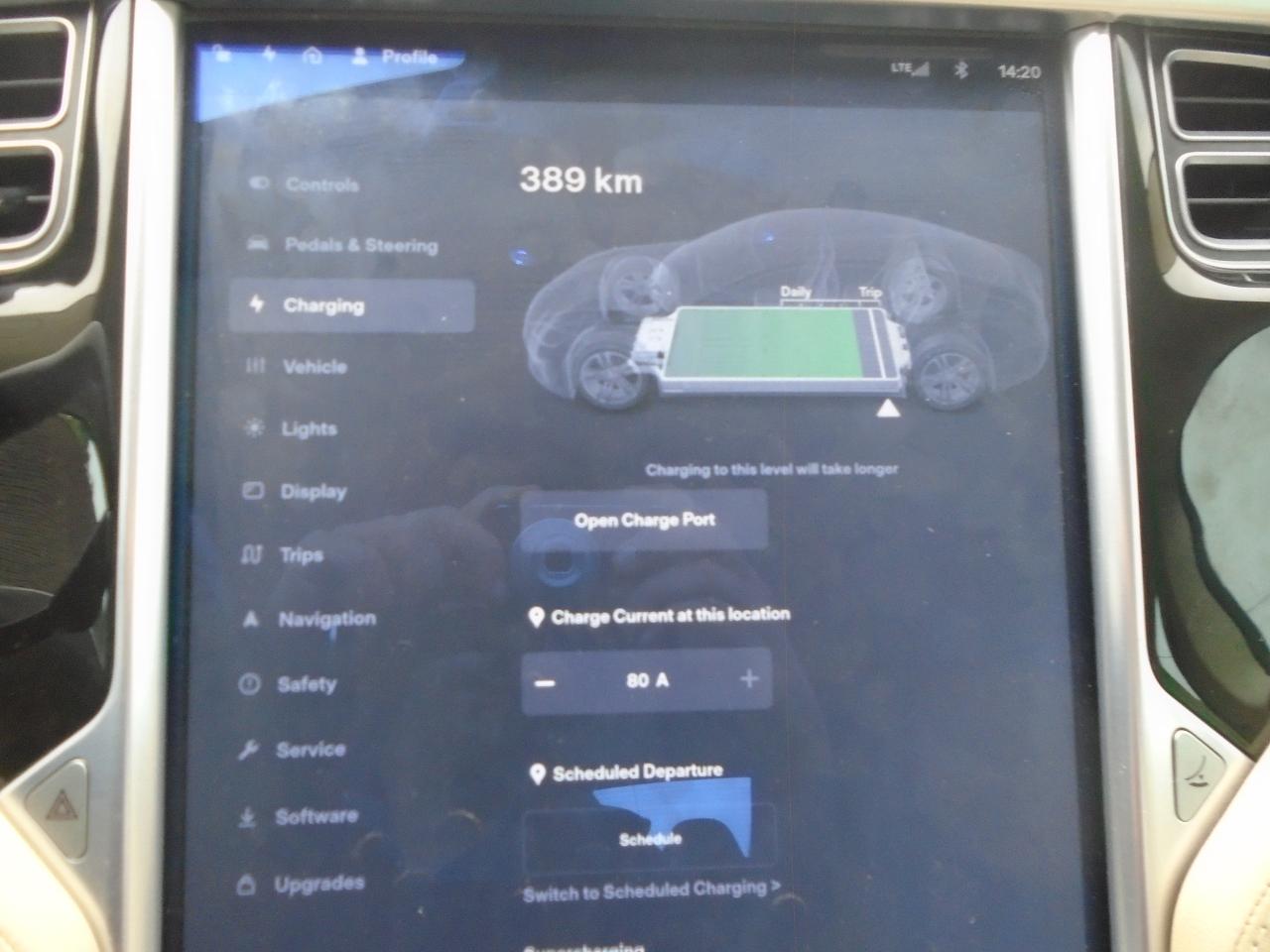 2014 Tesla Model S 4dr Sdn 85 Photo