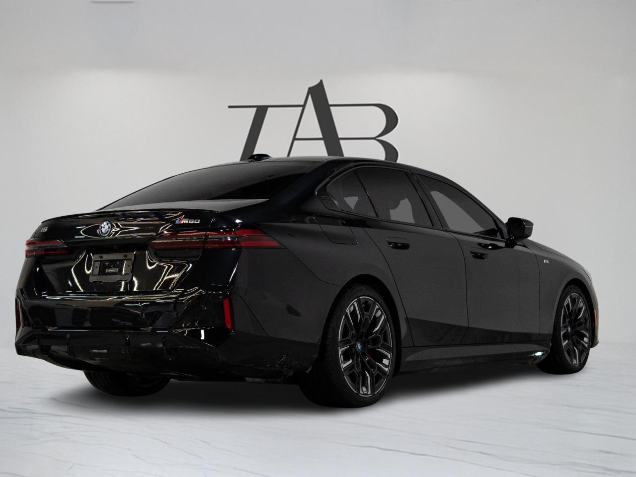 2024 BMW i5 M60 | XDRIVE | PREMIUM PKG | HUD | 20 IN Photo3