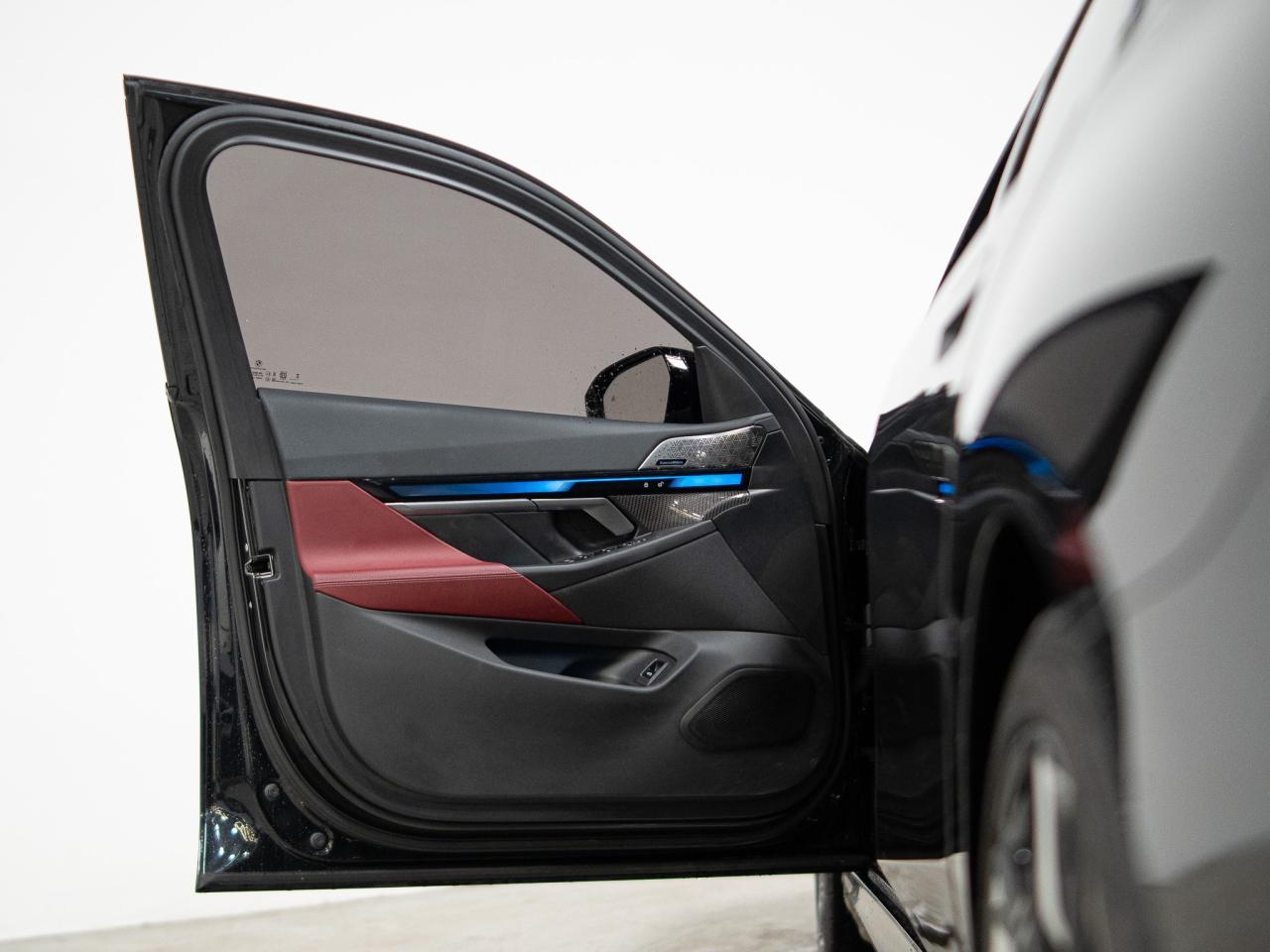 2024 BMW i5 M60 | XDRIVE | PREMIUM PKG | HUD | 20 IN Photo