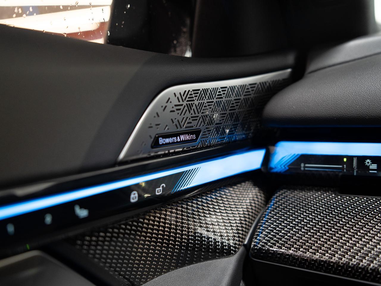 2024 BMW i5 M60 | XDRIVE | PREMIUM PKG | HUD | 20 IN Photo