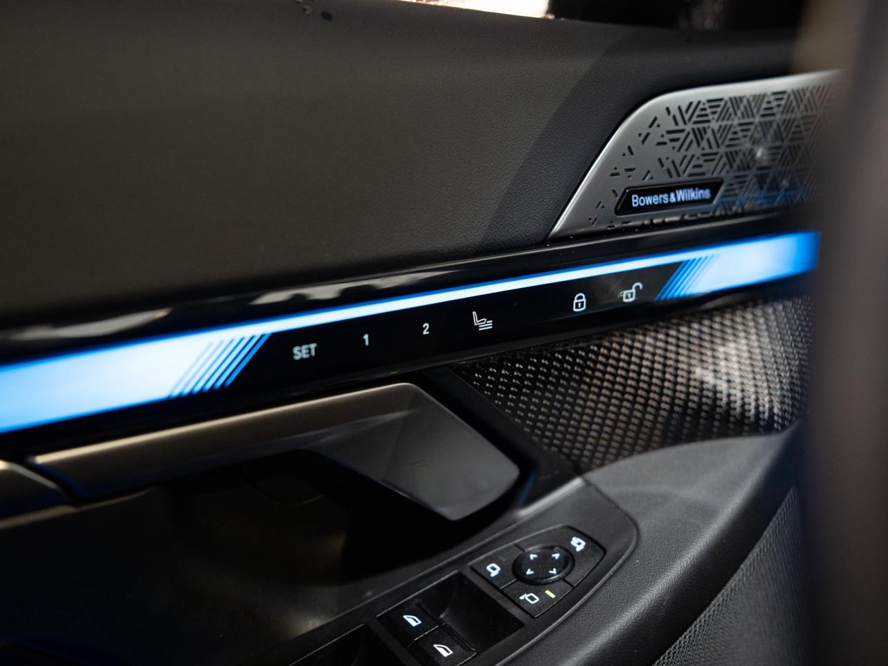 2024 BMW i5 M60 | XDRIVE | PREMIUM PKG | HUD | 20 IN Photo