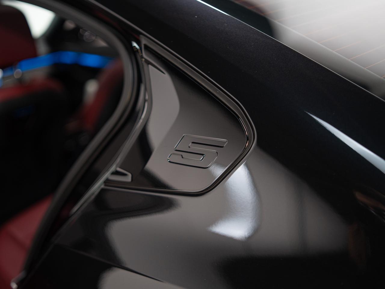 2024 BMW i5 M60 | XDRIVE | PREMIUM PKG | HUD | 20 IN Photo