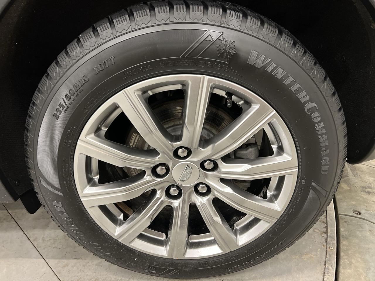 2019 Cadillac XT4 PREMIUM LUXURY AWD |MASSAGE |LEATHER| PANO ROOF Photo