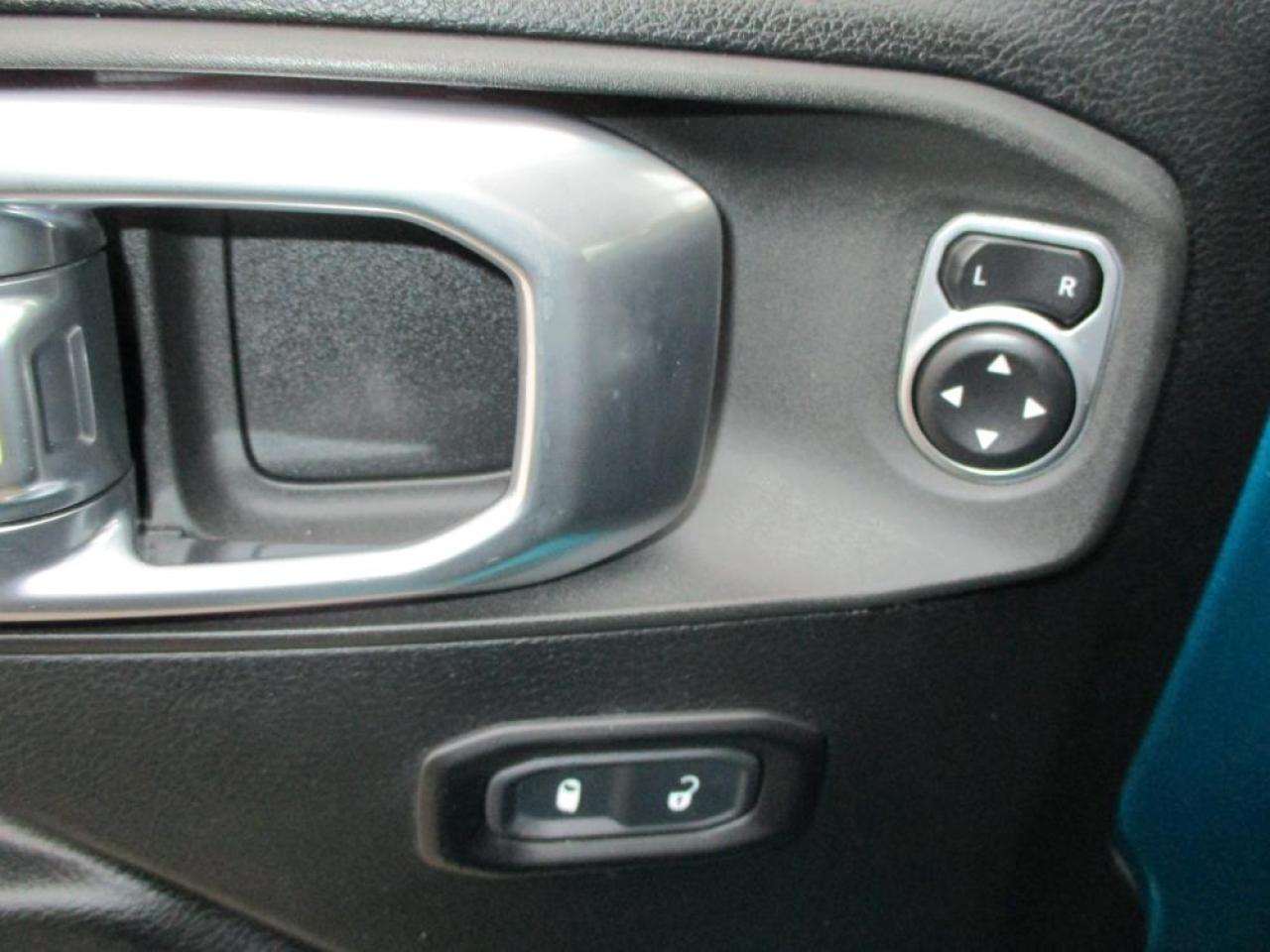 2020 Jeep Wrangler UNLIMITED SPORT 4x4 Photo