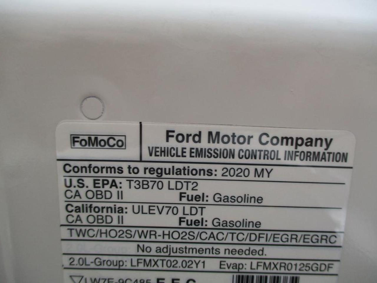 2020 Ford Escape Titanium AWD Photo