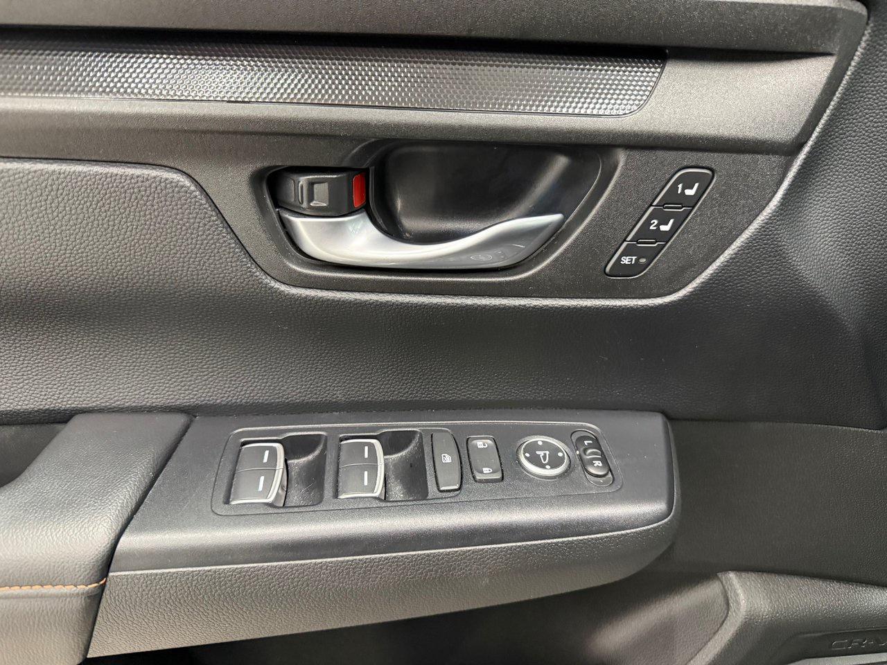 2024 Honda CR-V Hybrid EX-L Photo