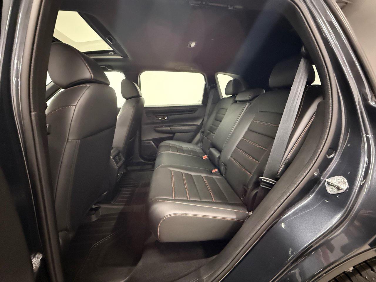 2024 Honda CR-V Hybrid EX-L Photo