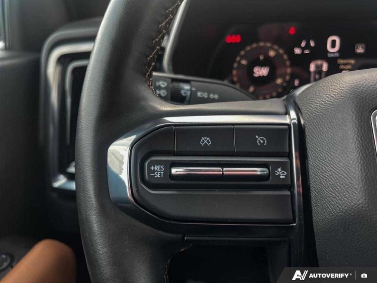 2024 GMC Canyon AT4  AT4, PREMIUM (LEATHER) 4X4 Photo