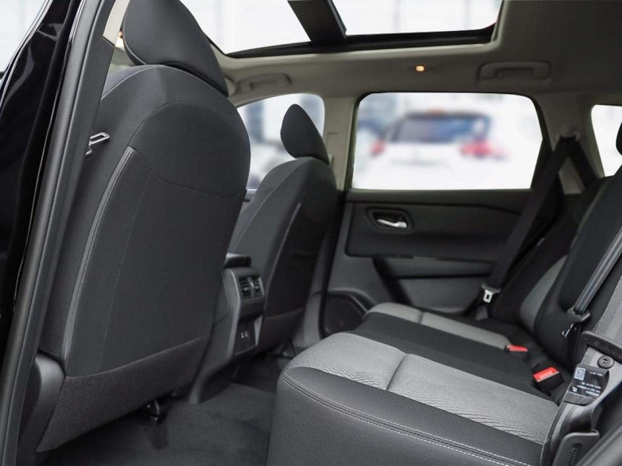 2026 Nissan Rogue SV Moonroof  - Sunroof -  Power Liftgate Photo