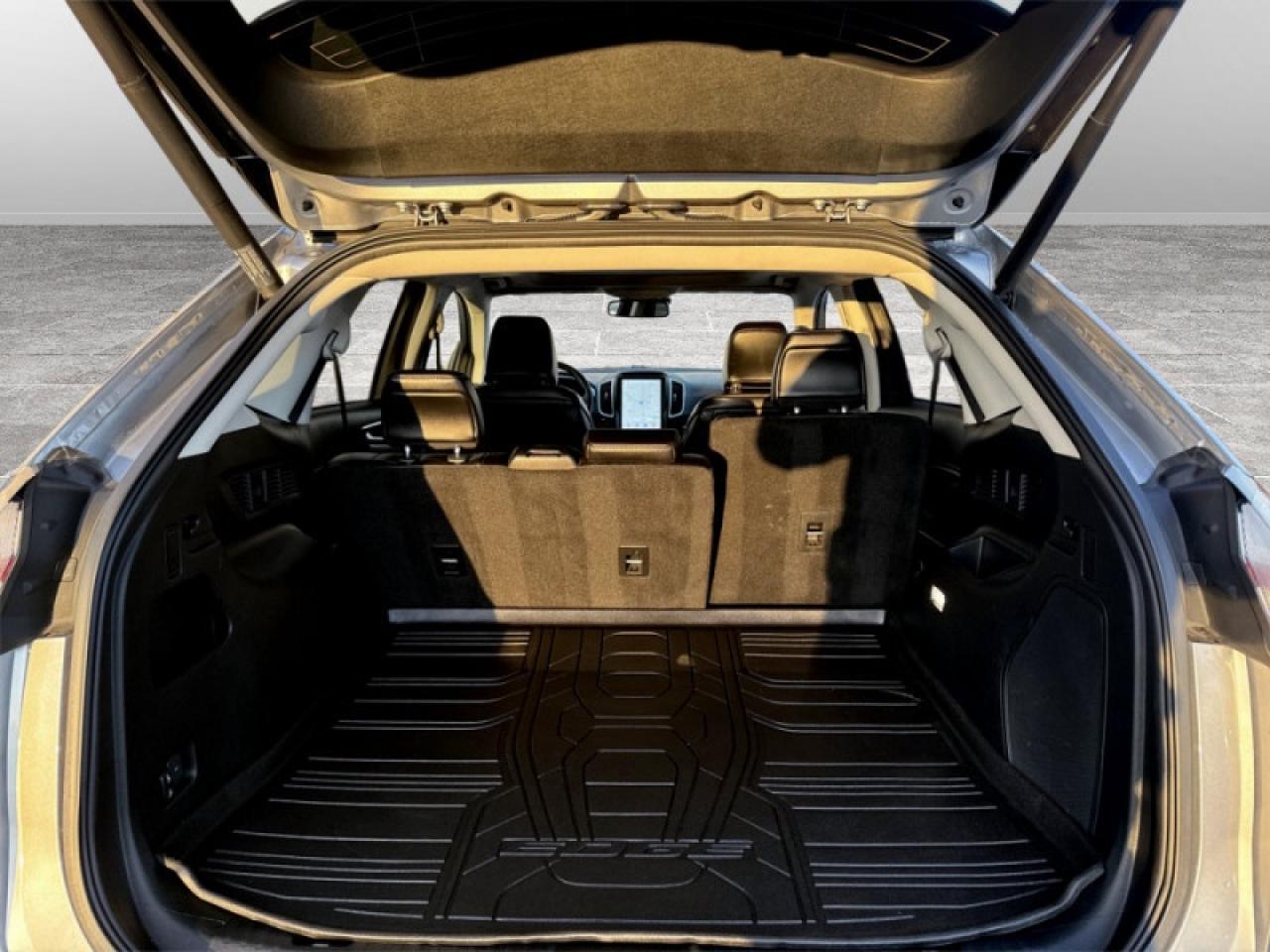 2021 Ford Edge Titanium  - Low Mileage Photo