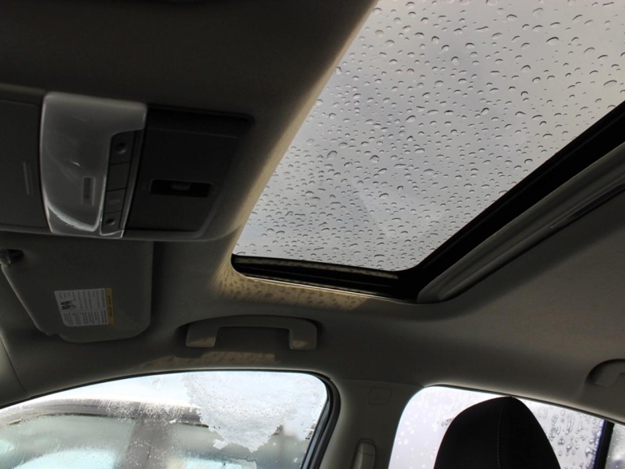 2023 Nissan Sentra SV  - Remote Start -  Proximity Key Photo