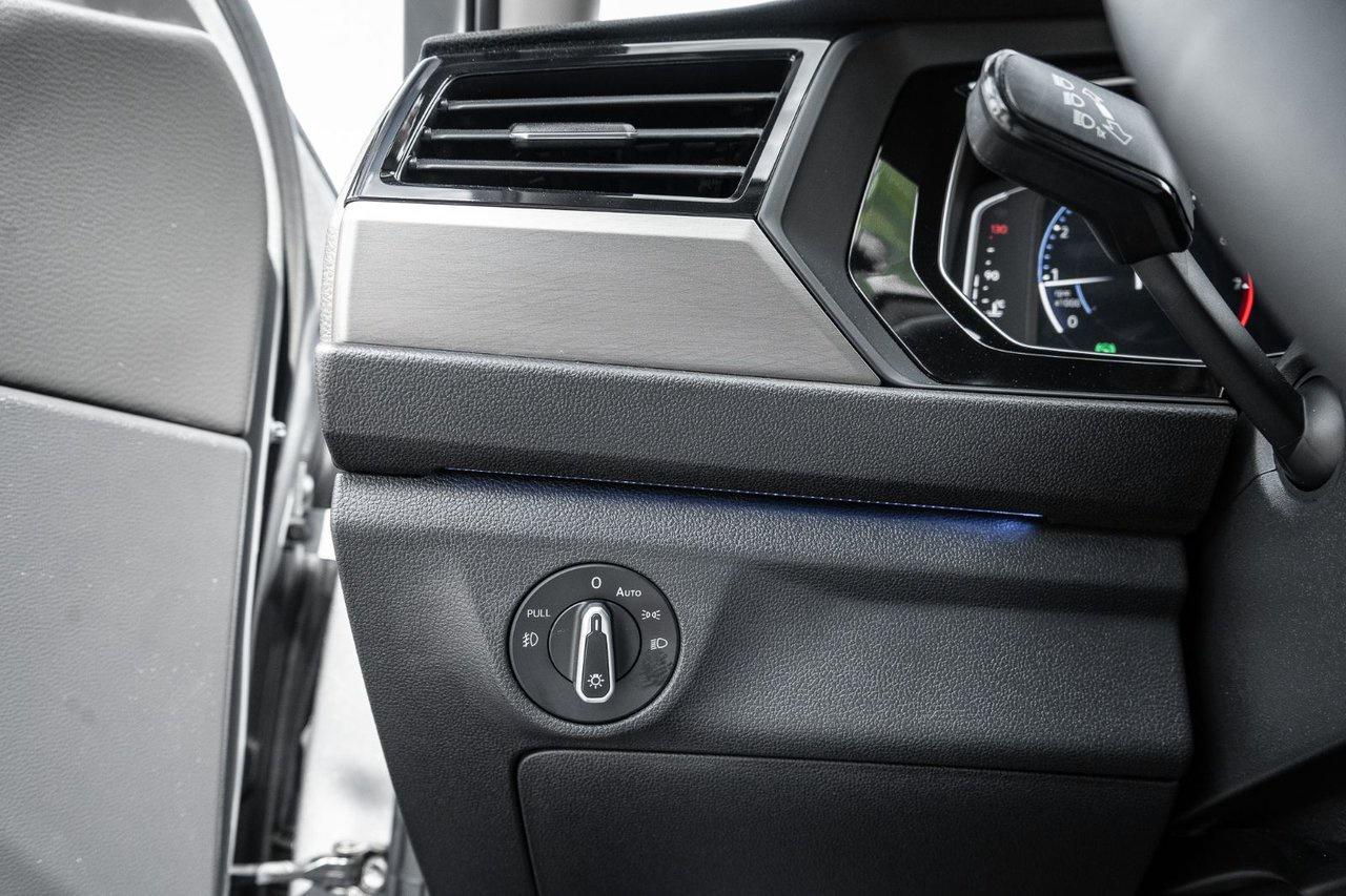 2021 Volkswagen Jetta Execline Photo