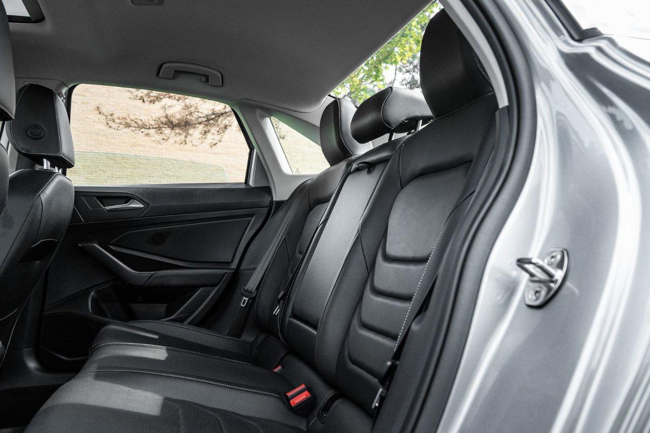 2021 Volkswagen Jetta Execline Photo