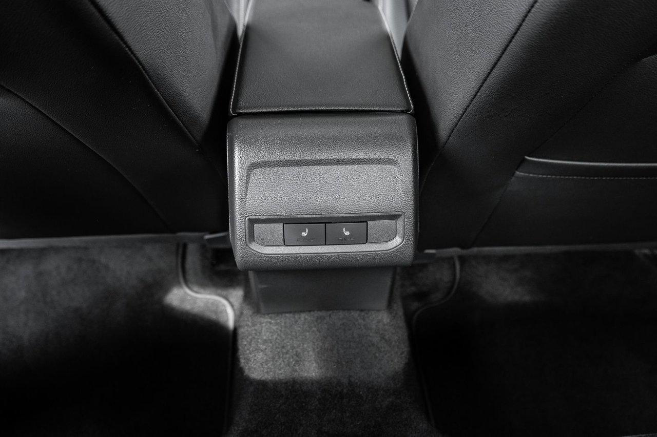 2021 Volkswagen Jetta Execline Photo