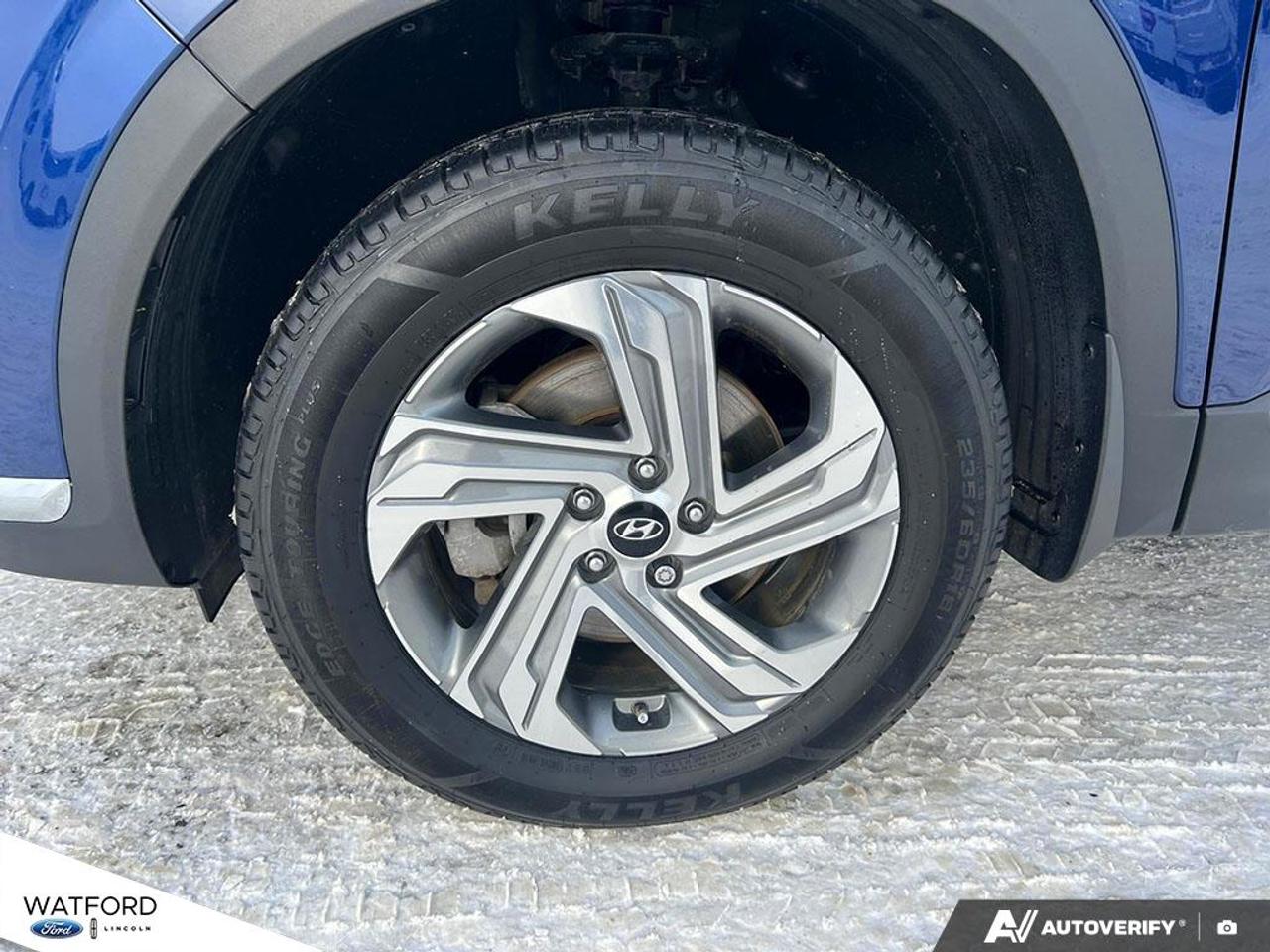 2023 Hyundai Santa Fe Preferred AWD Photo