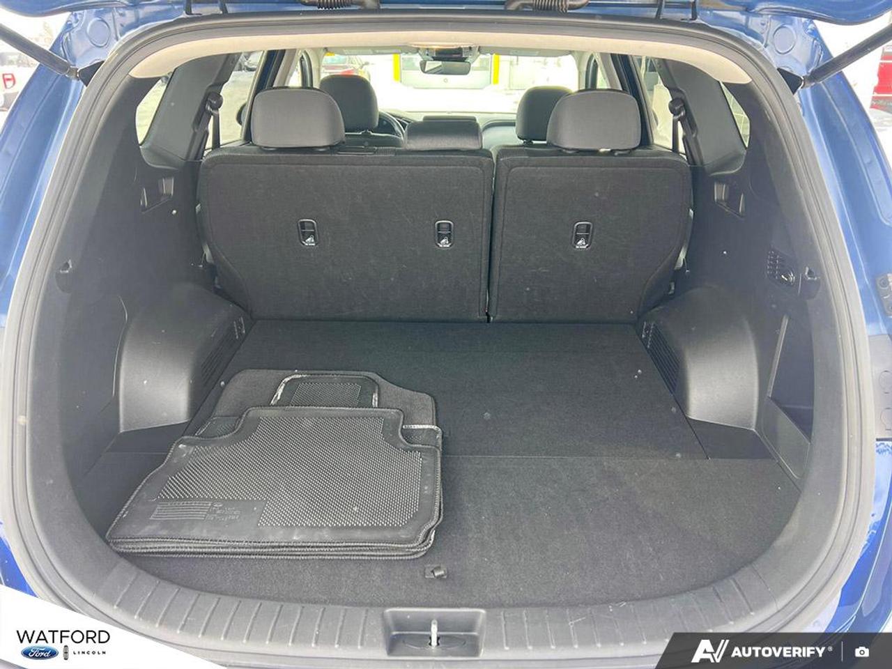 2023 Hyundai Santa Fe Preferred AWD Photo