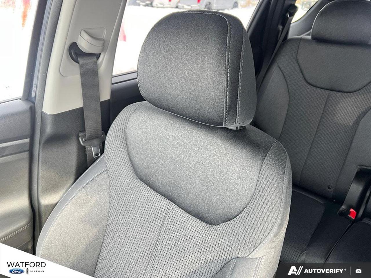 2023 Hyundai Santa Fe Preferred AWD Photo