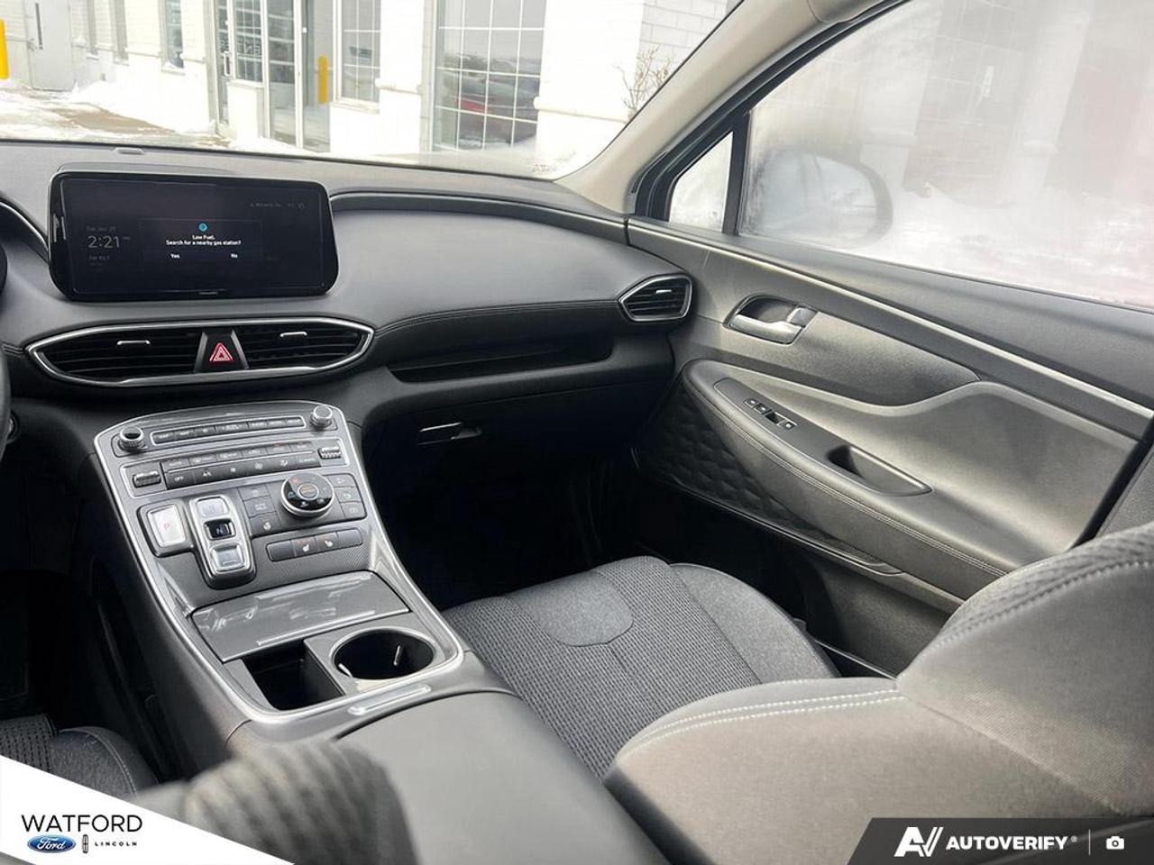 2023 Hyundai Santa Fe Preferred AWD Photo