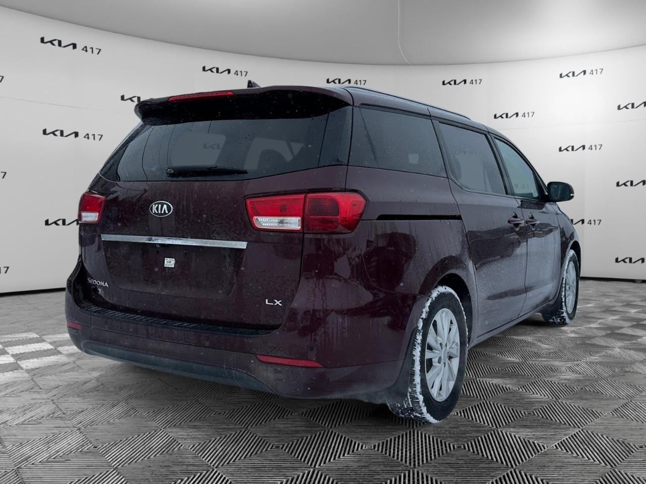 2016 Kia Sedona 4DR WGN LX Photo4