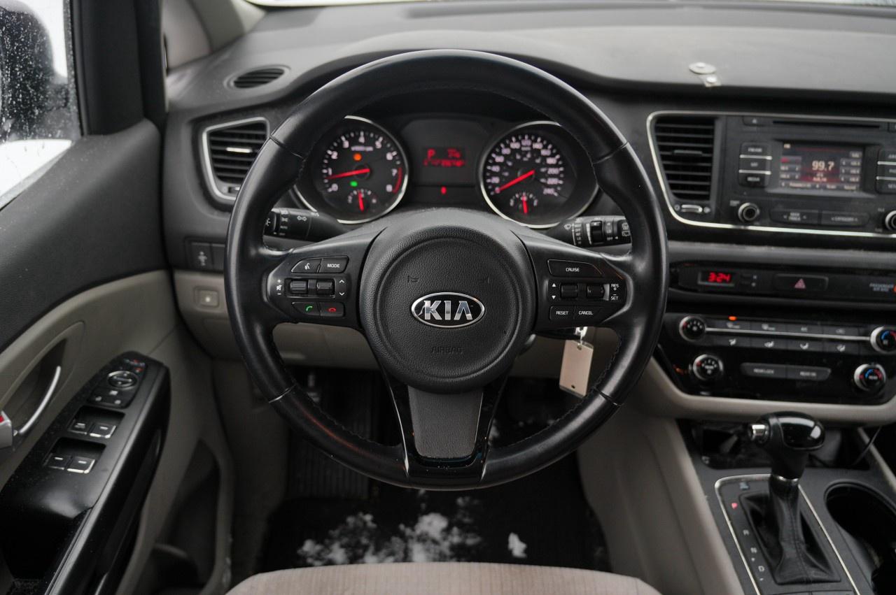 2016 Kia Sedona 4DR WGN LX Photo