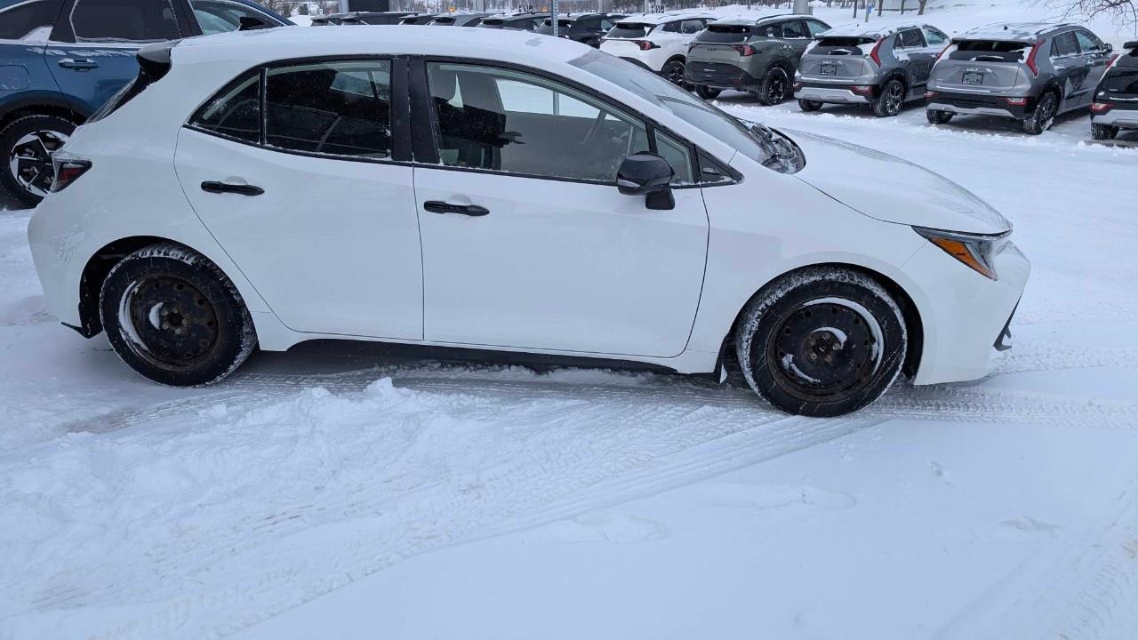 2020 Toyota Corolla Hatchback Manual Photo4