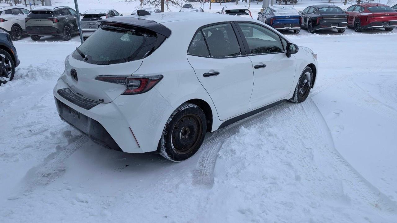 2020 Toyota Corolla Hatchback Manual Photo