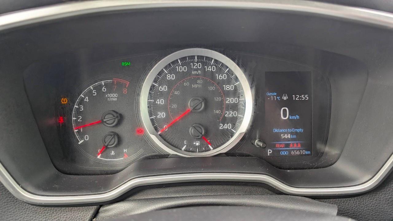 2020 Toyota Corolla Hatchback Manual Photo