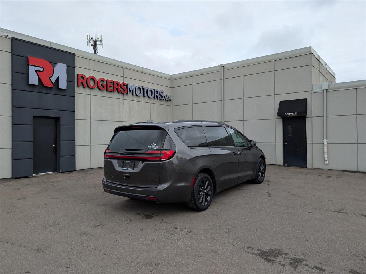 2021 Chrysler Pacifica TOURING-L AWD - DVD - NAVI - TECH FEATS Photo4