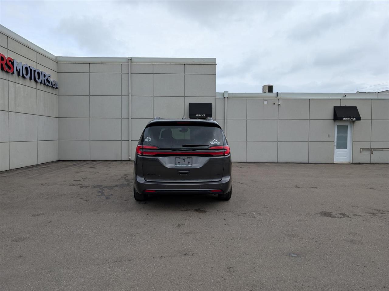 2021 Chrysler Pacifica TOURING-L AWD - DVD - NAVI - TECH FEATS Photo