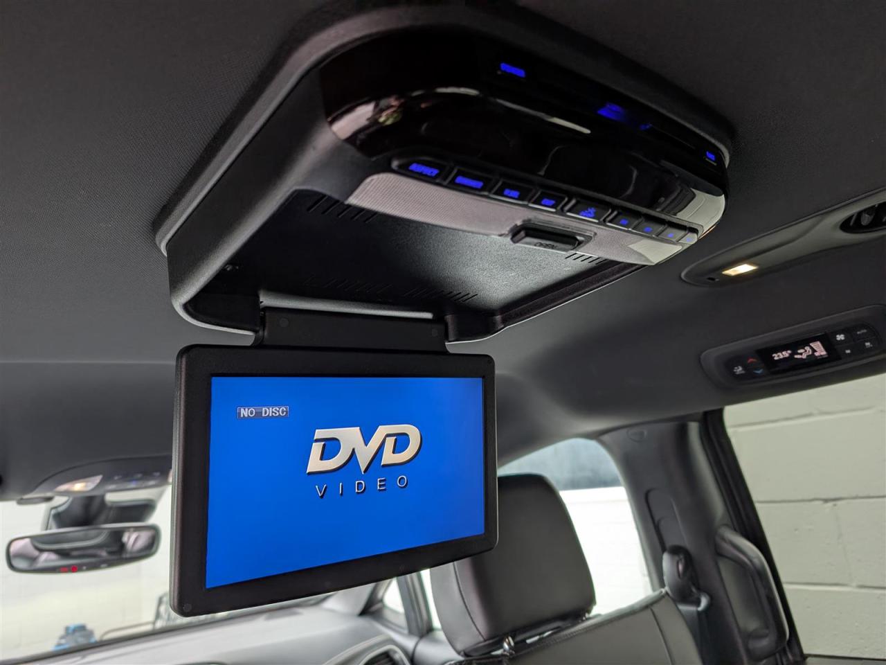 2021 Chrysler Pacifica TOURING-L AWD - DVD - NAVI - TECH FEATS Photo