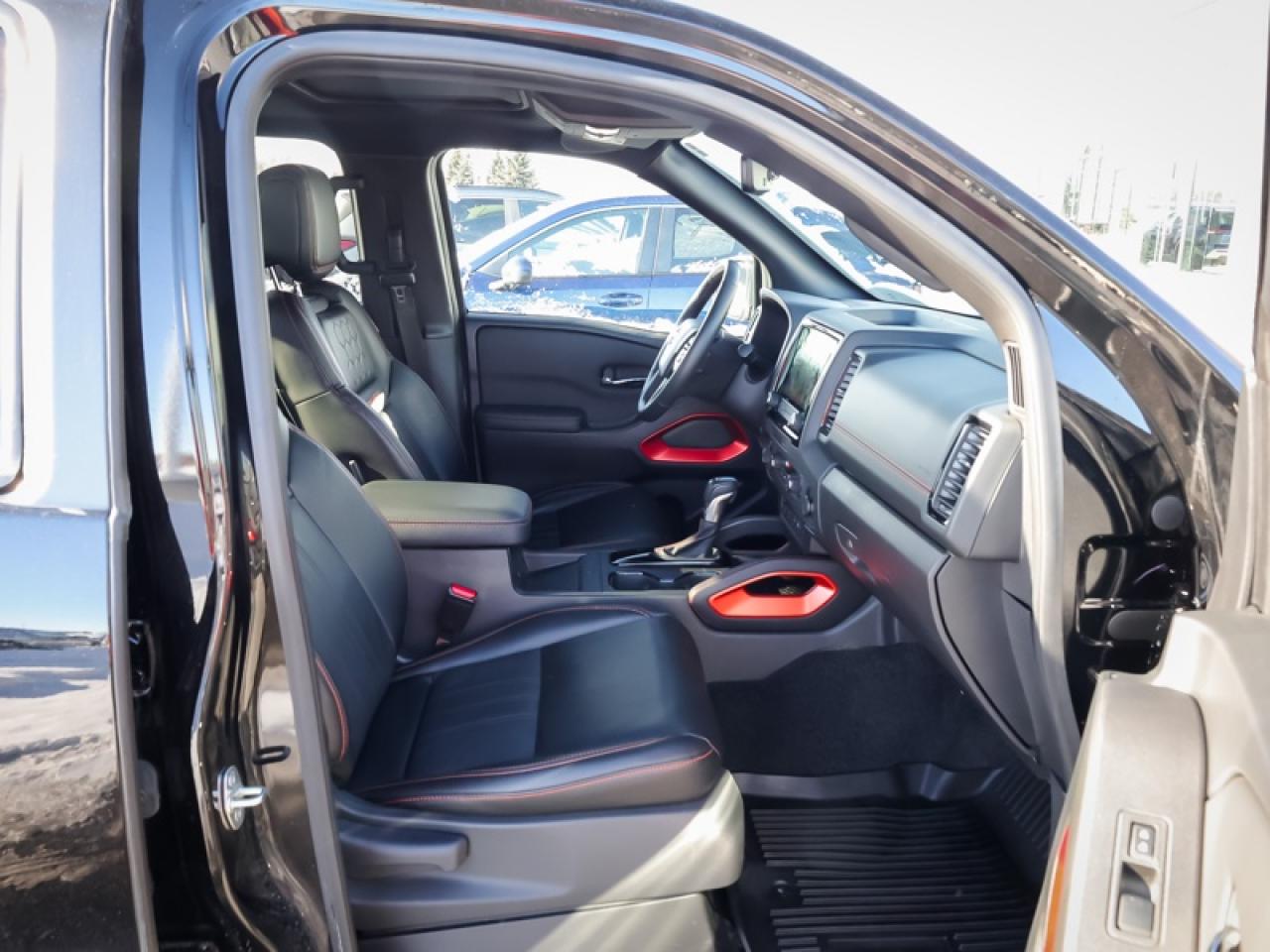 2023 Nissan Frontier Crew Cab PRO-4X  -  Navigation - $364 B/W Photo