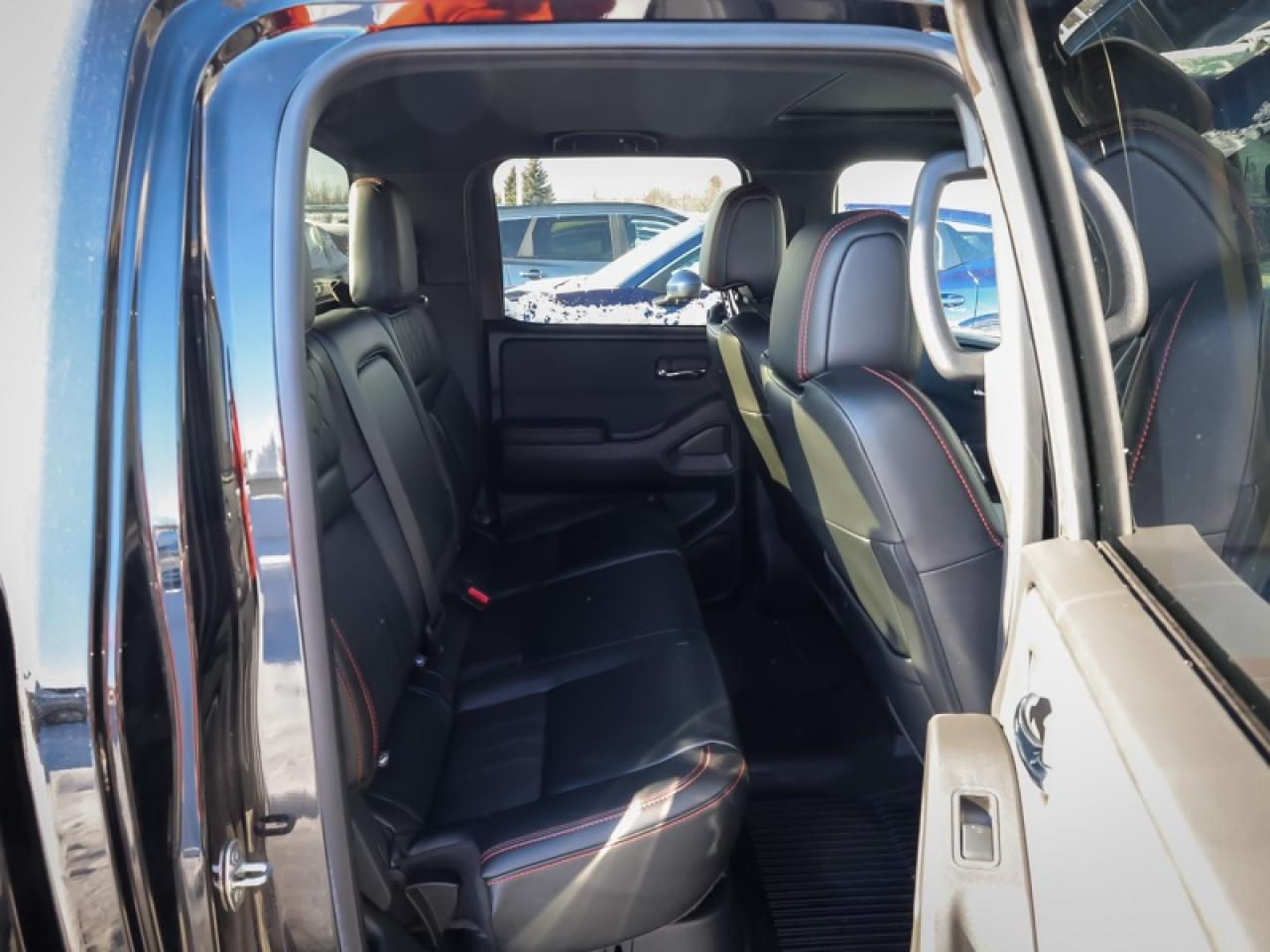 2023 Nissan Frontier Crew Cab PRO-4X  -  Navigation - $364 B/W Photo