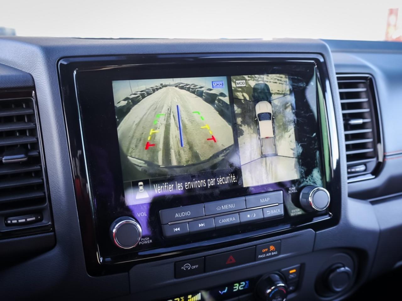 2023 Nissan Frontier Crew Cab PRO-4X  -  Navigation - $364 B/W Photo