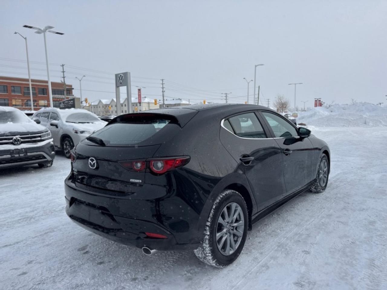 2024 Mazda MAZDA3 GS  - Low Mileage Photo