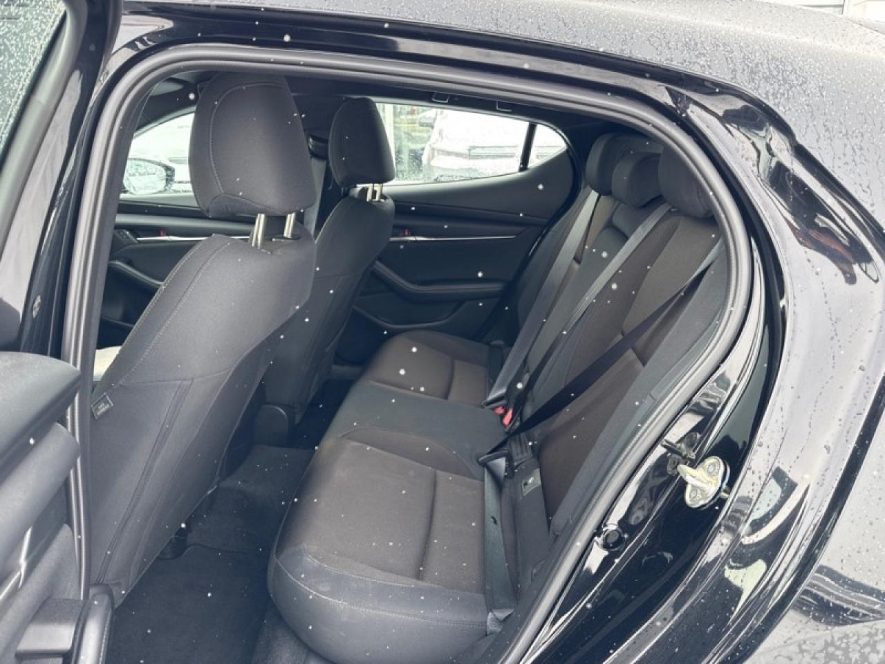 2024 Mazda MAZDA3 GS  - Low Mileage Photo