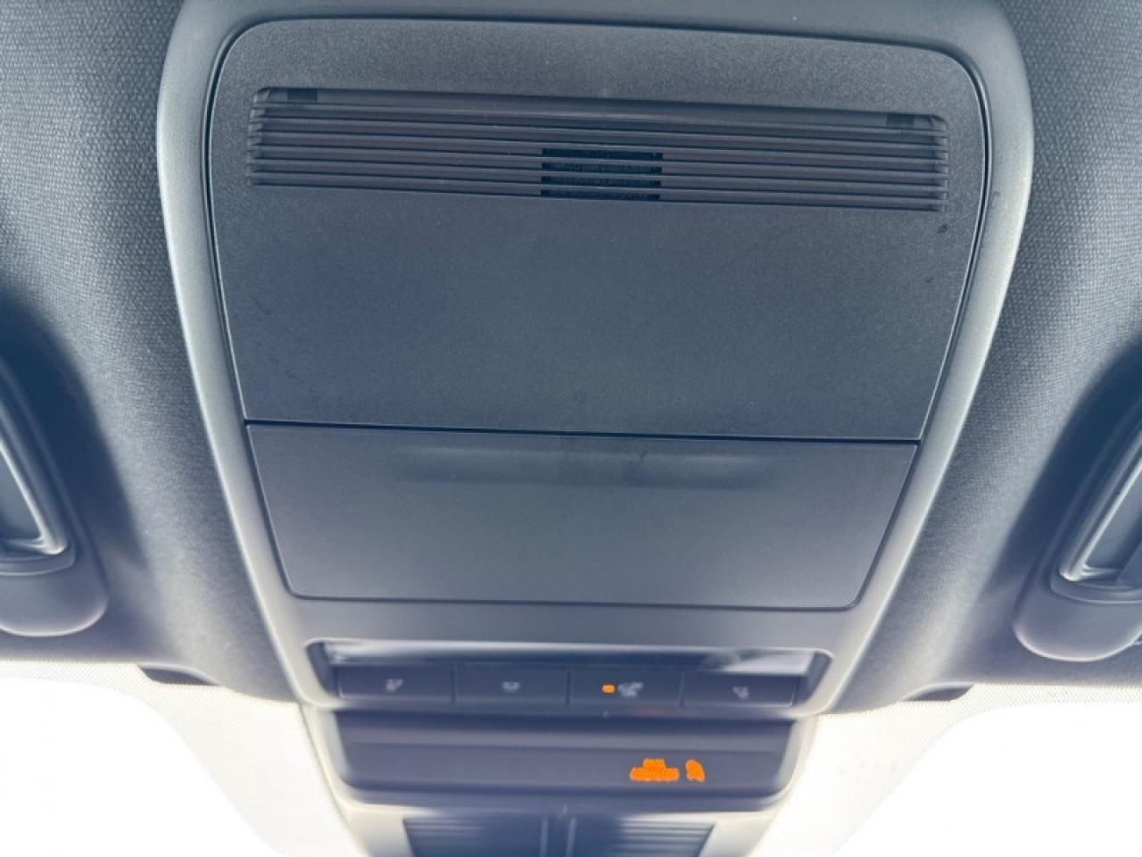 2024 Mazda MAZDA3 GS  - Low Mileage Photo