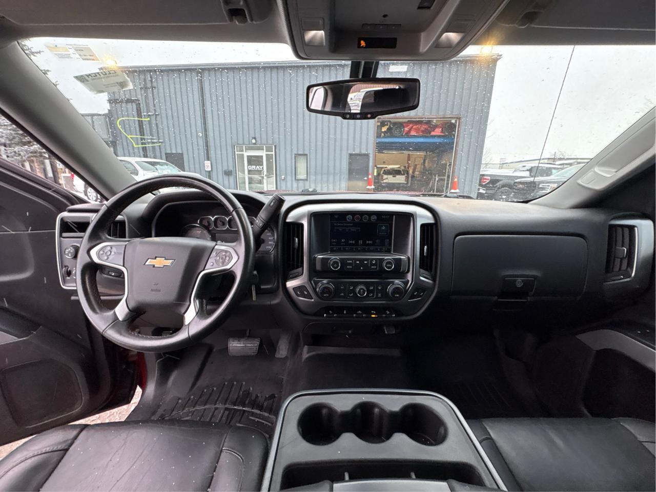 2016 Chevrolet Silverado 1500 Crew Cab LT Z71 Package Photo