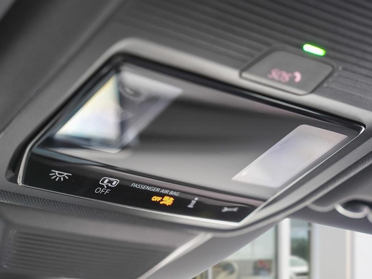 2026 Volkswagen Golf R DSG  -  HUD -  Navigation Photo