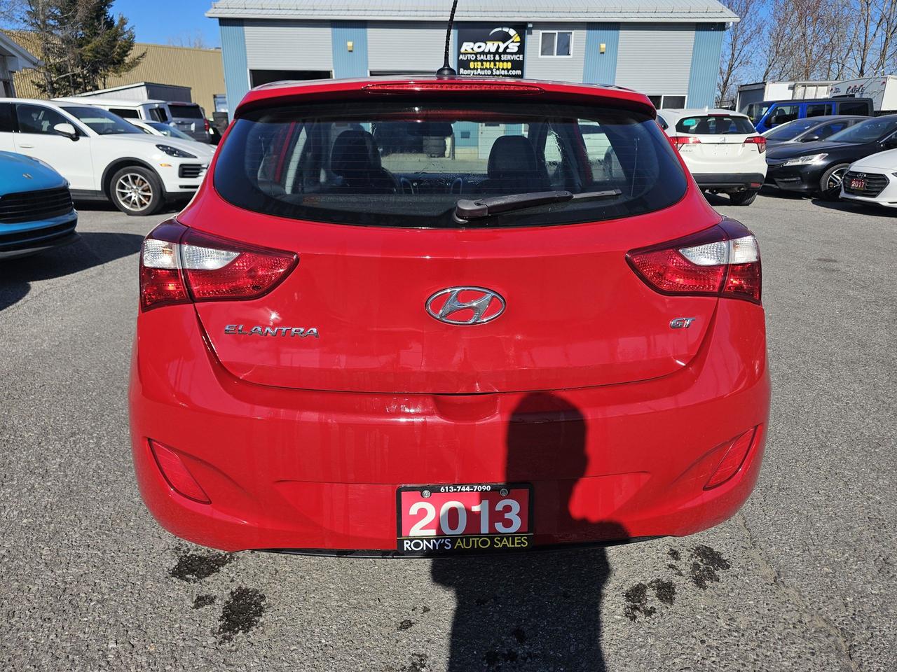 2013 Hyundai Elantra GT 5dr HB Auto SE w/Tech Pkg, Fully loaded, 109 km Photo