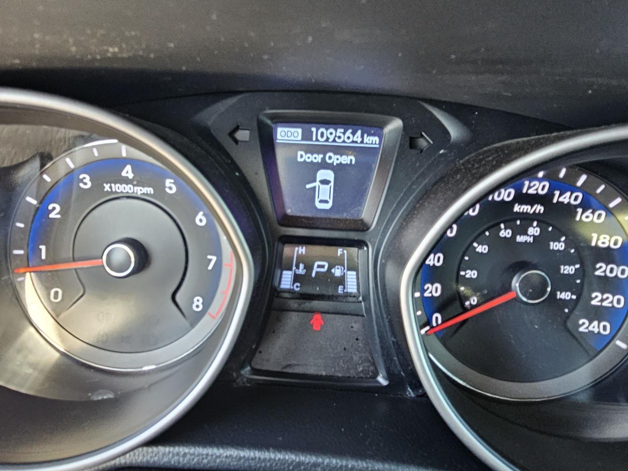 2013 Hyundai Elantra GT 5dr HB Auto SE w/Tech Pkg, Fully loaded, 109 km Photo