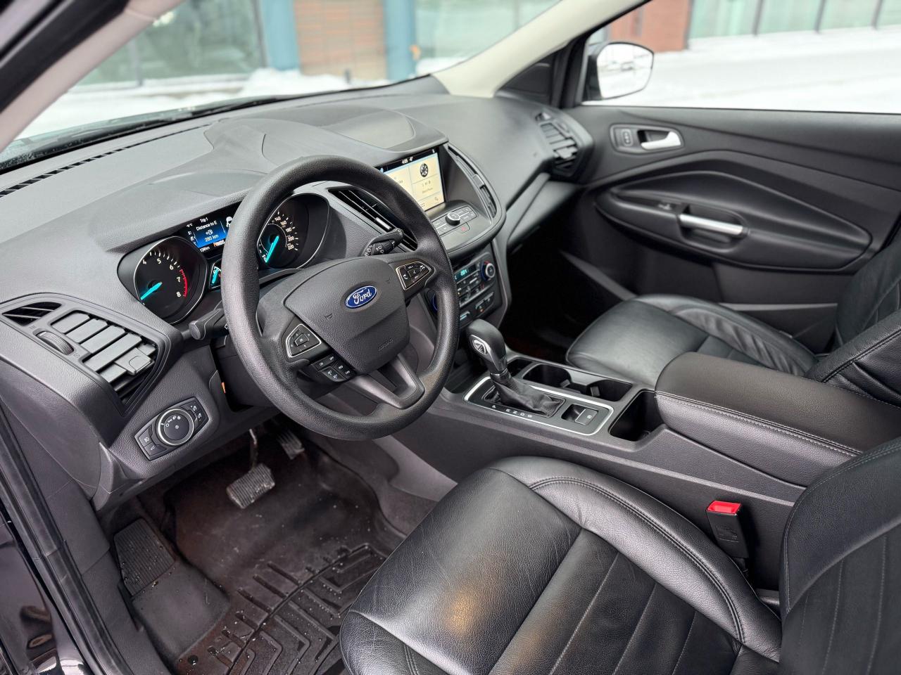 2019 Ford Escape SE Photo