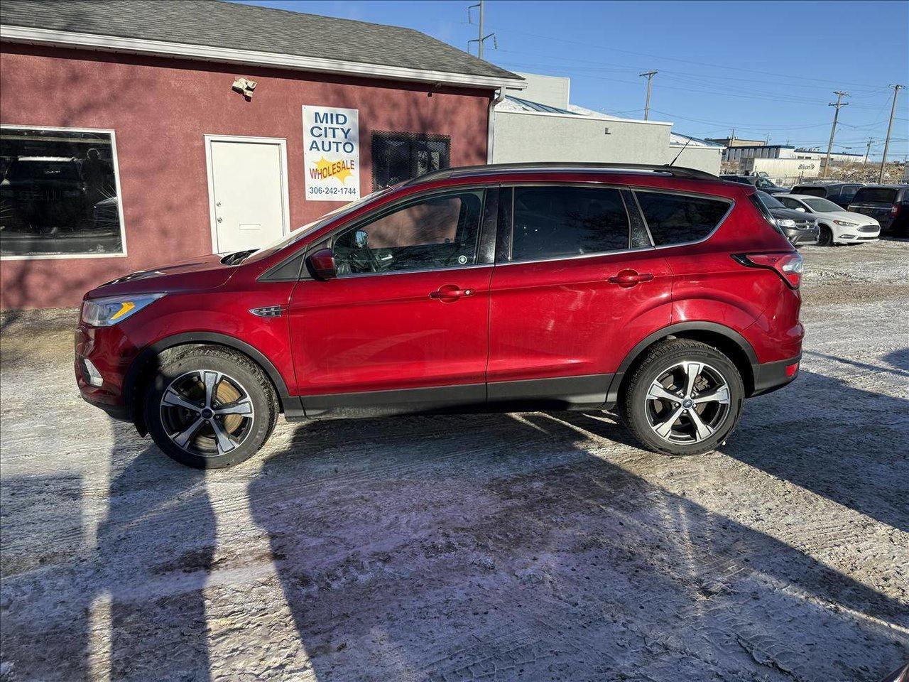 Used 2018 Ford Escape SEL 4WD ONLY 148K for sale in Saskatoon, SK