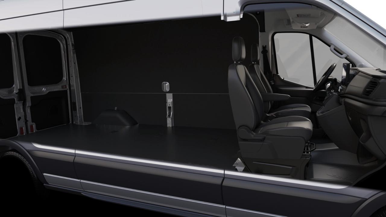 2025 Ford Transit  Photo3