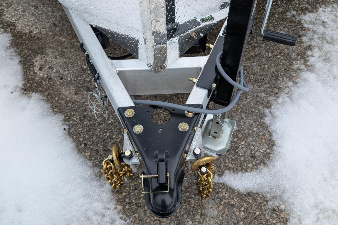 2025 Canadian Trailer Company 7x16 V-Nose Cargo Trailer Aluminum Tandem Axle Photo16