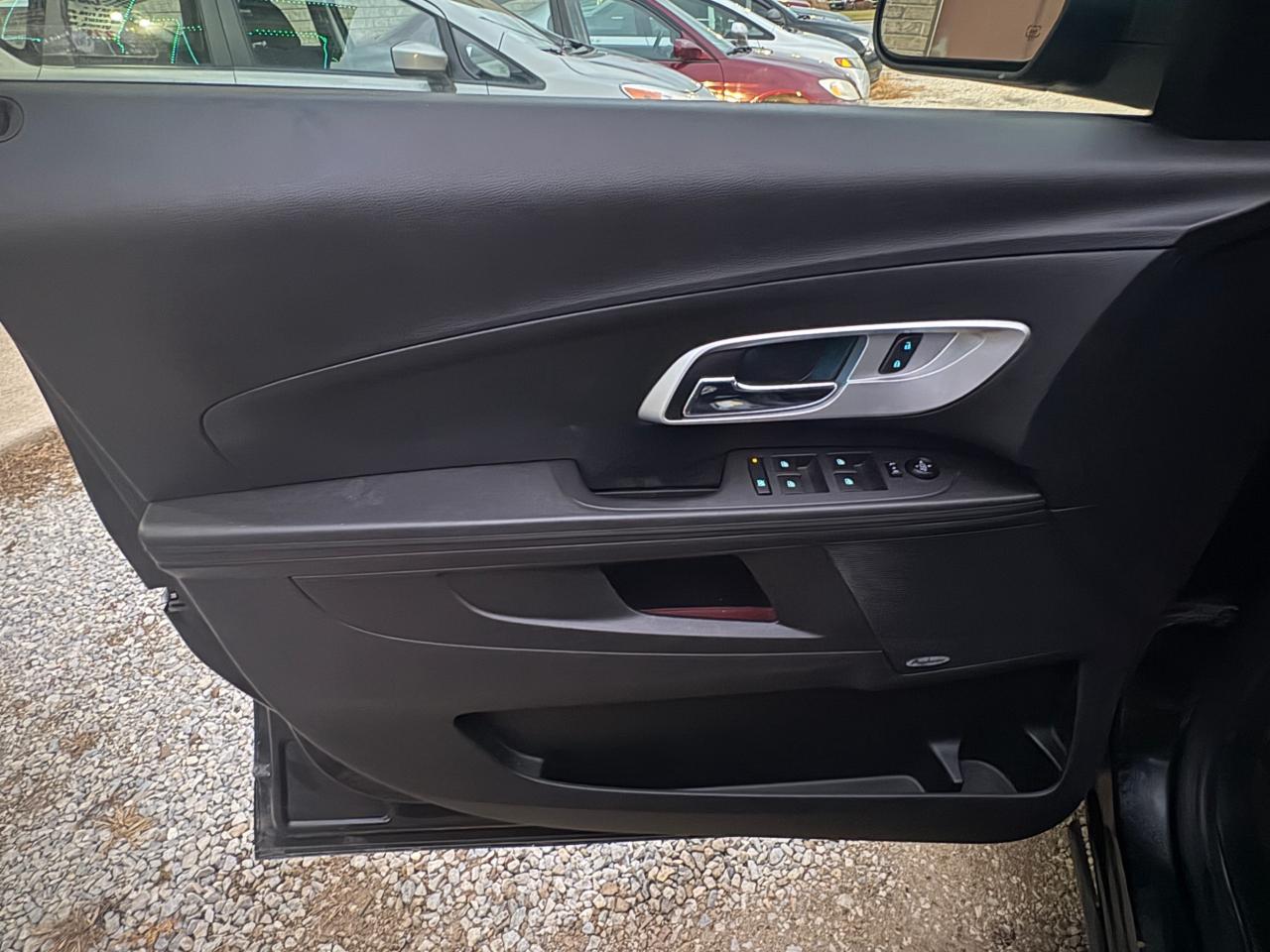 2017 Chevrolet Equinox AWD Premier, CLEAN CARFAX | LOADED | CERTIFIED with 1 year $5000/claim Warranty. Financing Available Photo