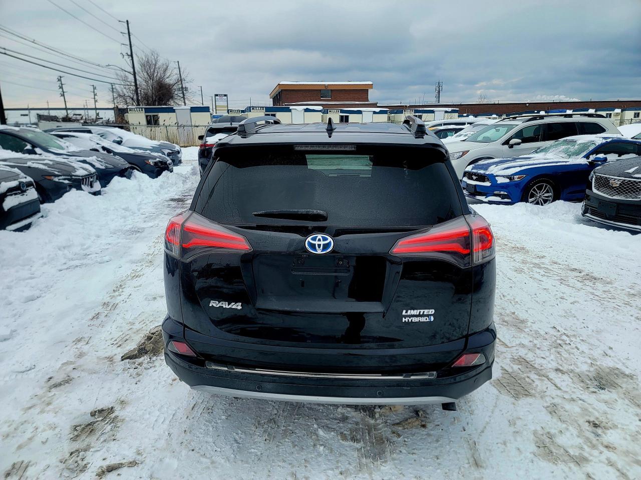 2018 Toyota RAV4 Hybrid Limited Photo