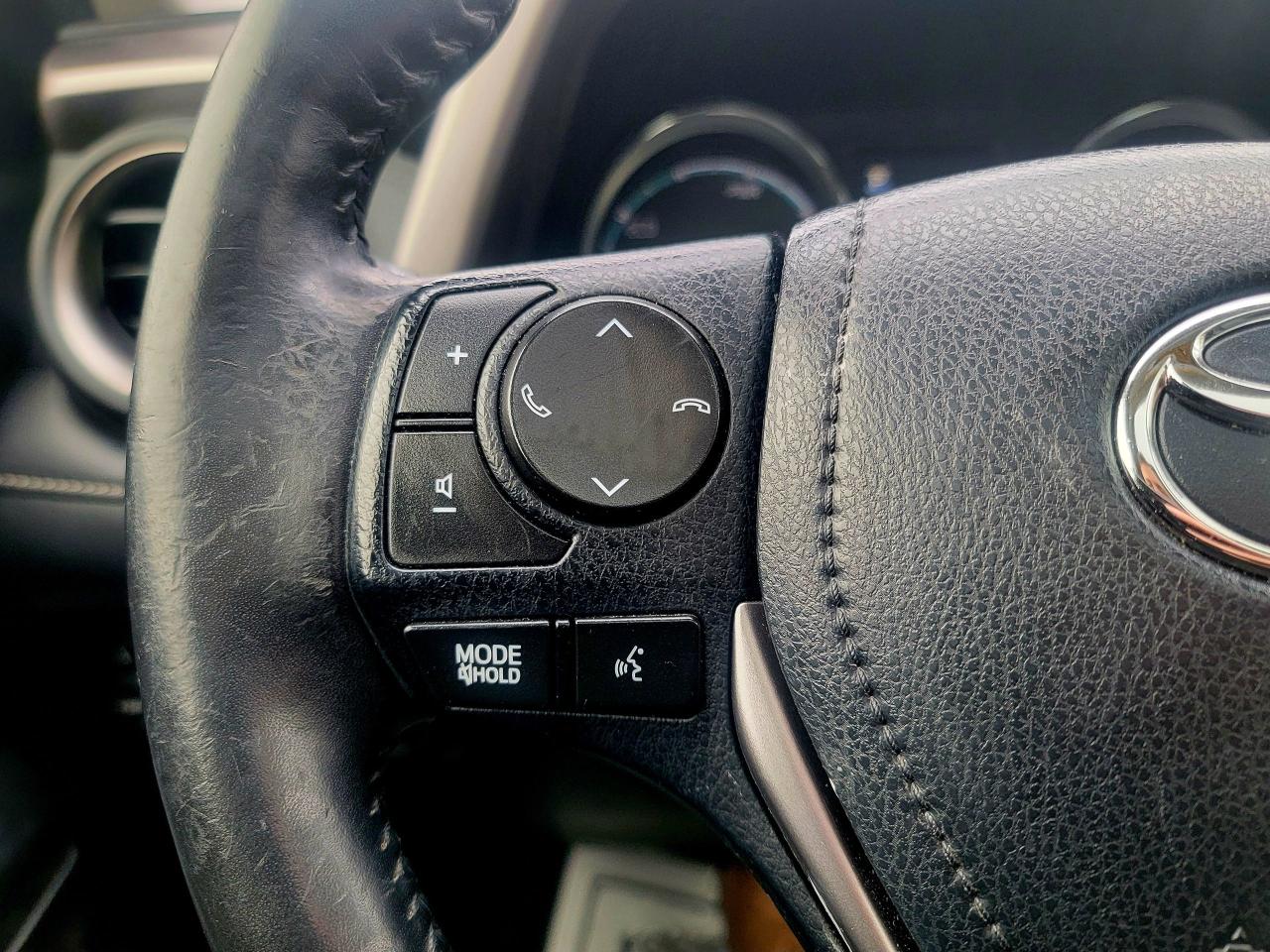 2018 Toyota RAV4 Hybrid Limited Photo